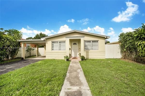Coral Villas, 6545 SW 27th St, Coral Terrace, Florida 33155, image 2