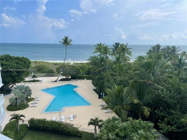 Island House, 200 Ocean Lane Dr #606, Key Biscayne, Florida 33149, image 1
