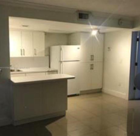 Villas Of West Bird, 3901 SW 112th Ave #14, University Park, Florida 33165, image 2