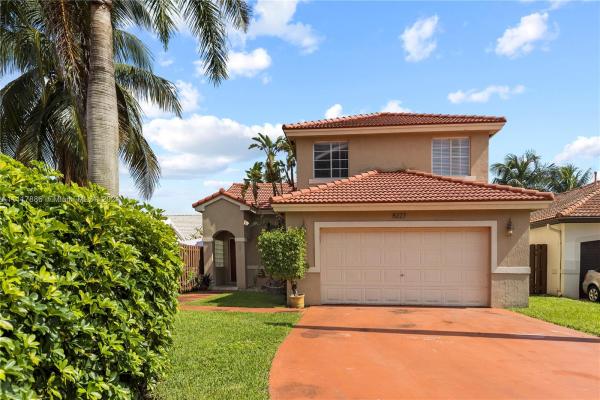 Lago Mar South, 8227 SW 158th Ave, Kendall, Florida 33193, image 2
