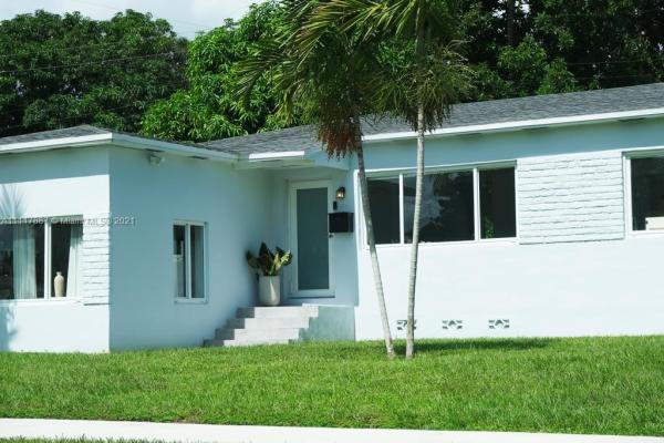 303 NE 111th St, Unincorporated Dade County, Florida 33161, image 2