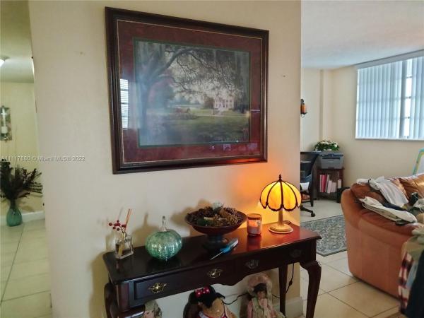 El Conquistador, 14165 SW 87th St #407, Kendale Lakes, Florida 33183, image 1