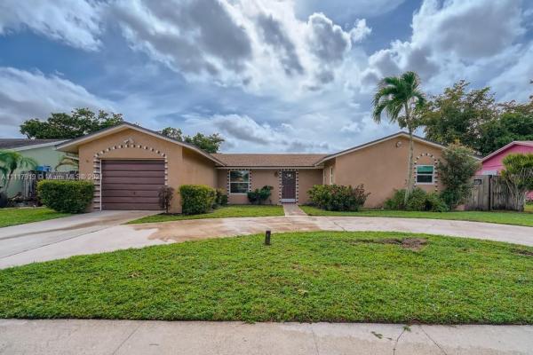 Country Lane Estates, 6528 Country Wood Way, Delray Beach, Florida 33484, image 2