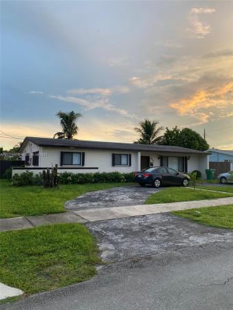 Hall Crest Gardens, 2350 NW 182nd Ter, Miami Gardens, Florida 33056, image 1