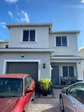 Palms At Bella Vista, 880 SE 19th St #880, Homestead, Florida 33034, image 2