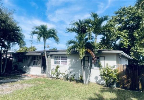 Coral Gables Heights, 9111 SW 32nd St, Westchester, Florida 33165, image 1