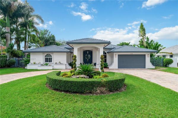 The Mansions At Sunset, 7330 SW 126th Ct, Kendale Lakes, Florida 33183, image 2