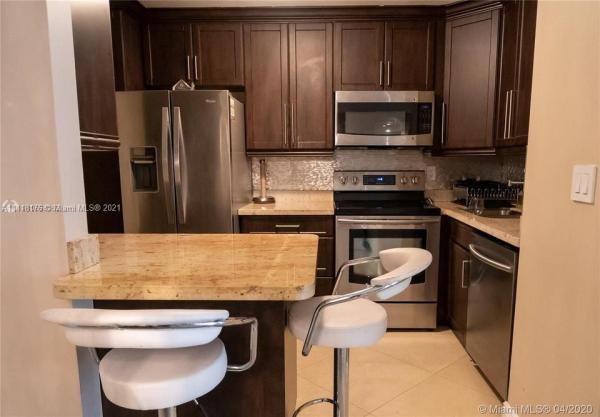 Gables Plaza, 625 Biltmore Way #206, Coral Gables, Florida 33134, image 2