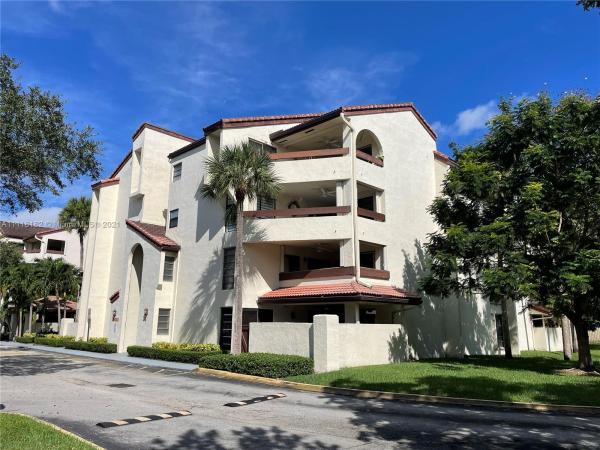 Kenland Bend South, 9010 SW 125th Ave #G210, The Crossings, Florida 33186, image 2