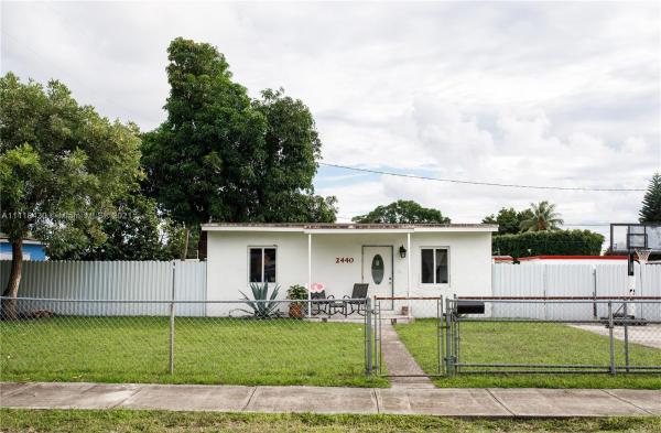 Bunche Park, 2440 NW 157th St Rd, Miami Gardens, Florida 33054, image 2