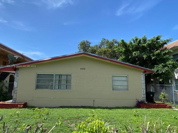 Fulford By The Sea, 2032 NE 168th St, North Miami Beach, Florida 33162, image 2