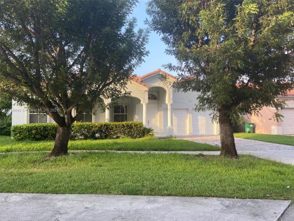 Kendalland, 16657 SW 81 Ter #, Kendall, Florida 33193, image 2