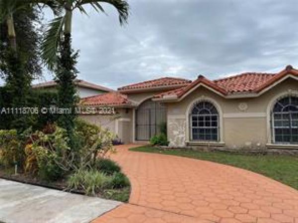 Roflo, 7464 SW 93rd Ct, Sunset, Florida 33173, image 2