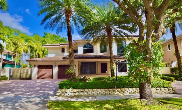Royal Oaks, 16795 NW 86th Ct, Miami Lakes, Florida 33016, image 2