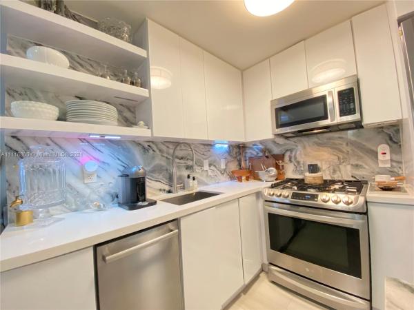 Jeffersonian, 1698 Jefferson Ave #10, Miami Beach, Florida 33139, image 2