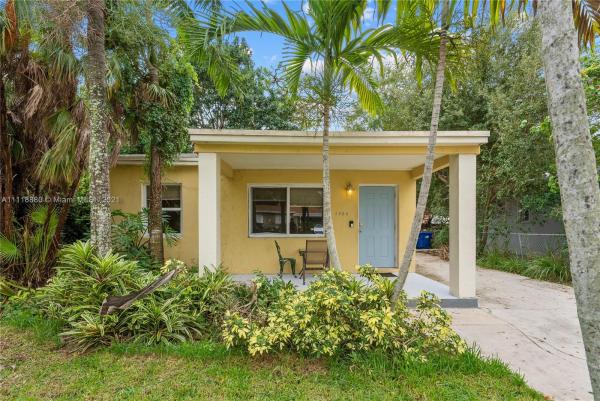 Washington Park, 1550 NE 151st Ter, North Miami Beach, Florida 33162, image 1
