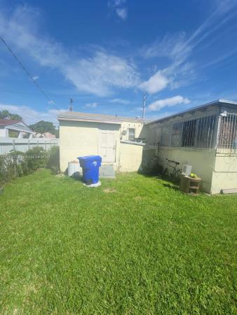 Floral Park, Miami, Florida 33142, image 1