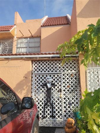 Mango Hill, Hialeah, Florida 33012, image 1