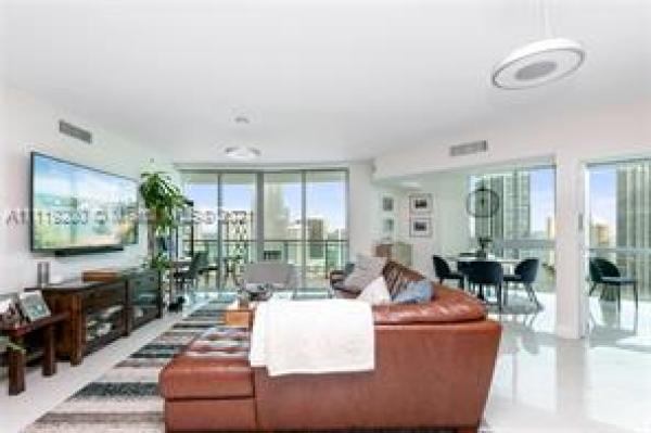 Wind, 350 S Miami Ave #3601, Miami, Florida 33130, image 2