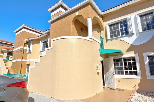 Lago Lindo Townvillas, 13125 SW 64th Ter #1105, Kendale Lakes, Florida 33183, image 2