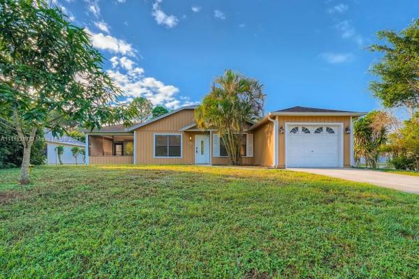 1198 SW Gail, Florida 34953, image 2