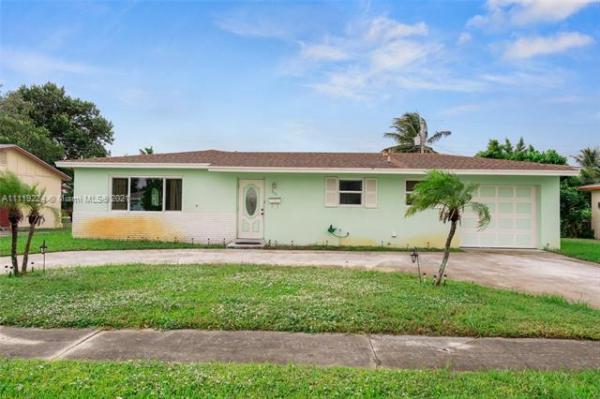 Park Manor, 361 W 23rd St, Riviera Beach, Florida 33404, image 2
