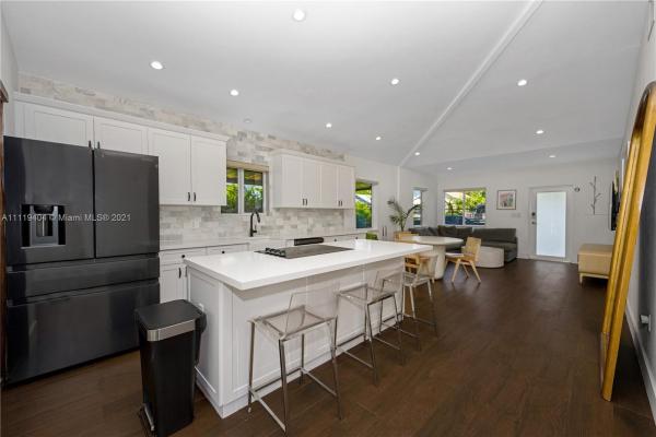 Buena Vista Heights, 230 NW 48th St, Miami, Florida 33127, image 2