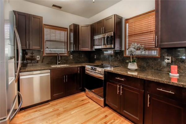 Hollywood Lakes, 1201 Harrison St, Hollywood, Florida 33019, image 2