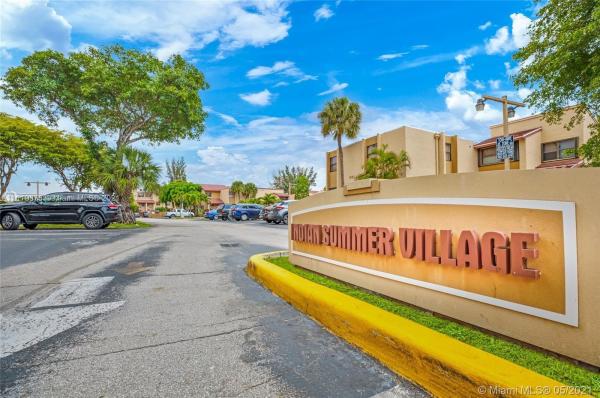 Indian Summer Village, 615 W Park Dr #205-10, Fountainebleau, Florida 33172, image 2