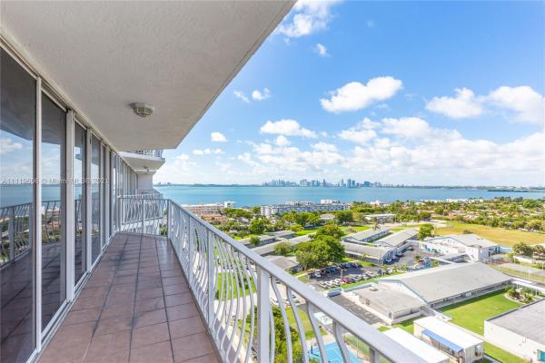 The Grandview Palace, 7601 W Treasure Dr #1702, North Bay Village, Florida 33141, image 2