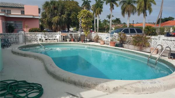 Isle Of Normandy, 2120 Biarritz Dr, Miami Beach, Florida 33141, image 1