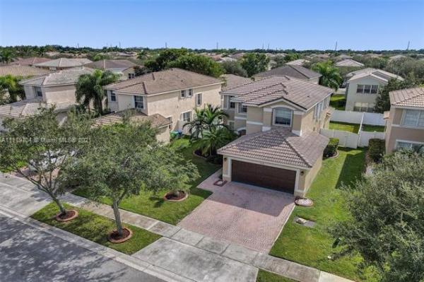 Silver Isles, 16438 SW 28th St, Miramar, Florida 33027, image 2