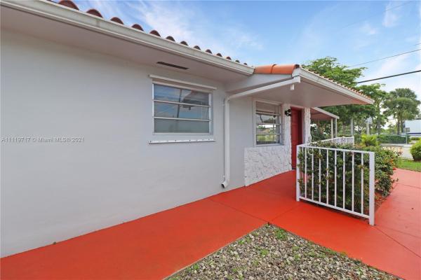 Coravo, 2601 SW 107th Ave, University Park, Florida 33165, image 2