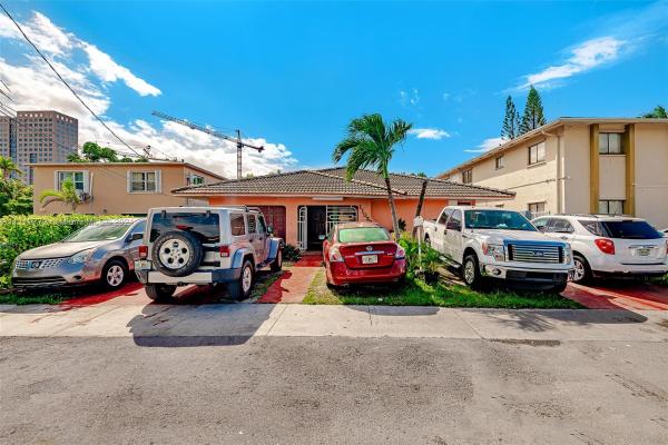 Sweetwater Groves, 11032 SW 5th St, Sweetwater, Florida 33174, image 2