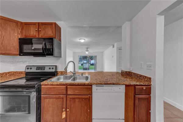 Brookfield Square, 2800 NW 56th Ave #H-104, Lauderhill, Florida 33313, image 1