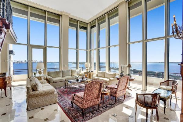 Brickell Bay Club, 2333 Brickell Ave #TERR STE B, Miami, Florida 33129, image 2