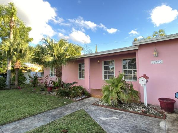 Westwood Lake, 11350 SW 57th St, Sunset, Florida 33173, image 2