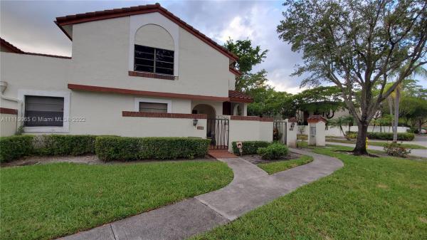 Mediterranea, 335 Ives Dairy Rd #A33512, Ives Estates, Florida 33179, image 2