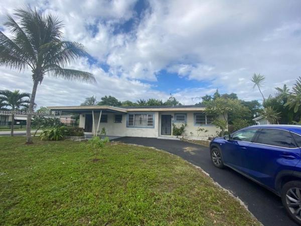 Palmland Estates, 1845 NW 188th Ter, Miami Gardens, Florida 33056, image 2