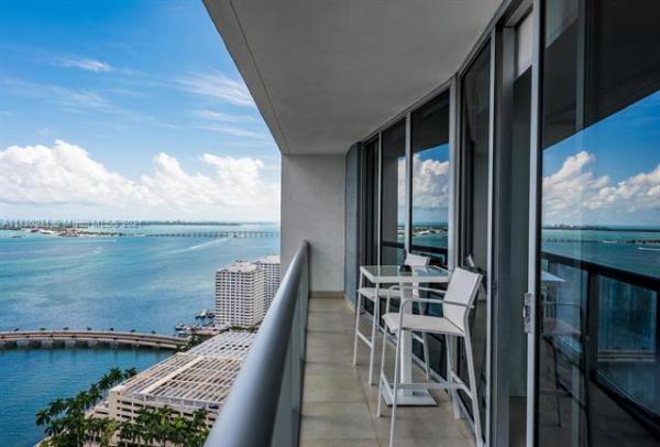 Icon Brickell Tower 3, 485 Brickell Ave #3311, Miami, Florida 33131, image 2