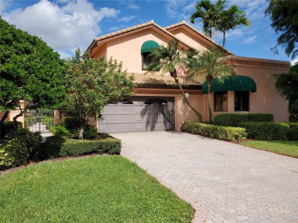 Villa Flora At Boca Pointe, 6468 Via Rosa, Boca Raton, Florida 33433, image 2