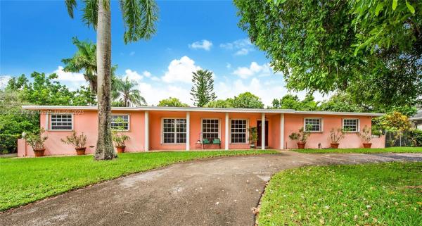 Caribbean Estates, 13340 SW 99th Ct, Kendall, Florida 33176, image 2