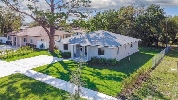 Liberty Gardens, 3600 NW 212, Miami Gardens, Florida 33056, image 2