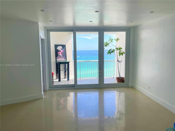 The Carriage House, 5401 Collins Ave #1526, Miami Beach, Florida 33140, image 2