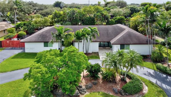 Mango Lane Estates, 10444 SW 129th Ter, Kendall, Florida 33176, image 2