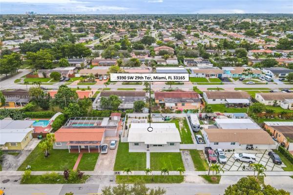 Coral Gardens, 9390 SW 29th Ter, Westchester, Florida 33165, image 2