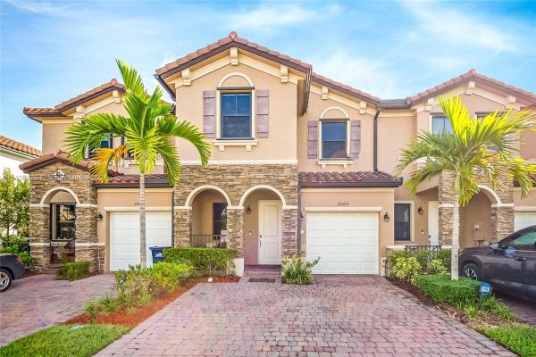 Artesa At Coco Palm Estates, 25213 SW 114th Ct, Princeton, Florida 33032, image 2