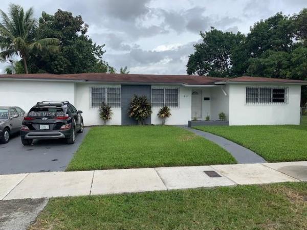 Floral Park, 1847 NW 55th Ter, Miami, Florida 33142, image 2