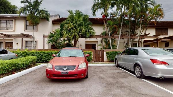 Calusa Point, 13341 SW 90th Ter #C, The Crossings, Florida 33186, image 2