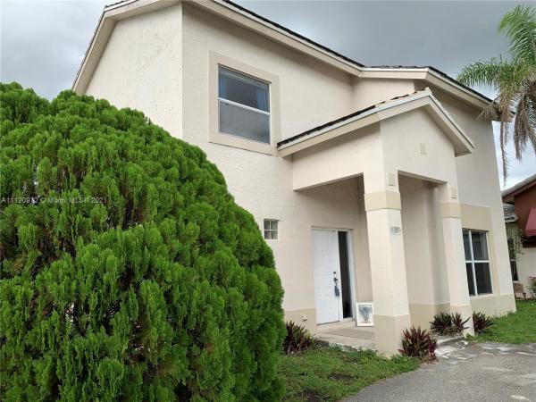 Monterrey, 5243 NW 187th St, Miami Gardens, Florida 33055, image 2